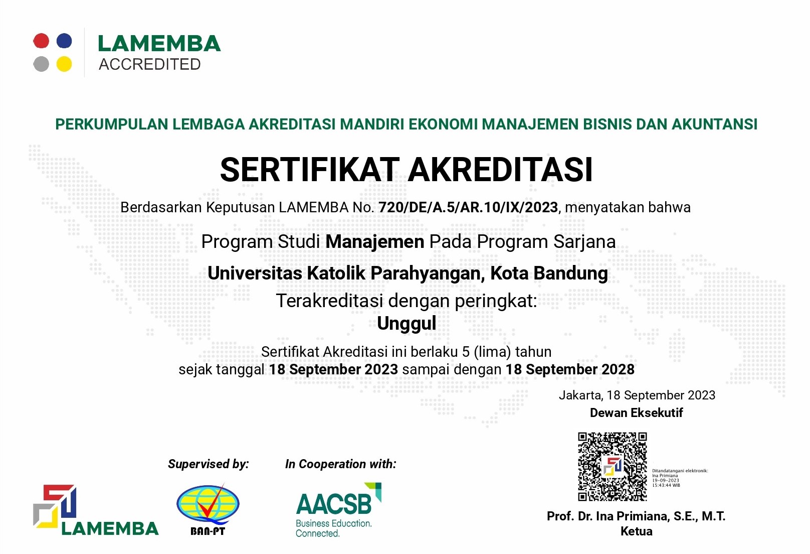 720 Sertifikat Akreditasi Universitas Katolik Parahyangan Sarjana Manajemen.2