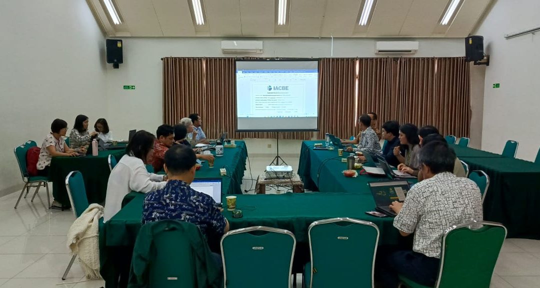 LPM dan Tim Akreditasi Internasional IACBE Finalisasi OAP