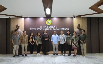 Kunjungan Studi Banding dari Institut Shanti Bhuana